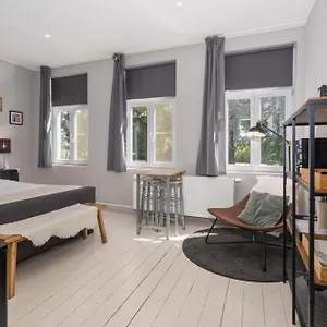 Spacious Guest Near Historic Market - 5 Min Walk Casa de hóspedes